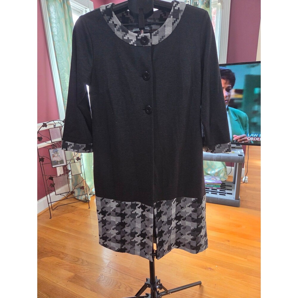 Women's Black & Gray Houndstooth Trim Coat